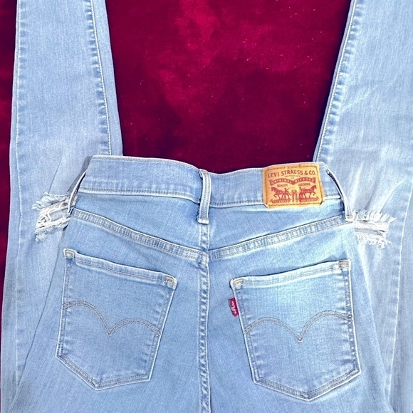 Levis 310  Shaping Super Skinny Jeans - Picture 4 of 5